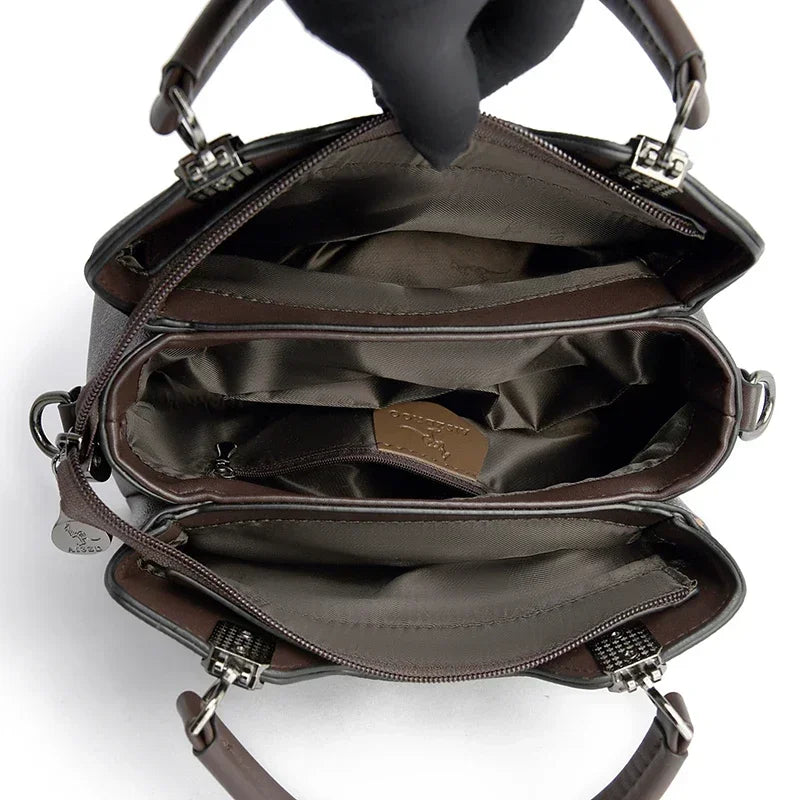 Sac à main effet crocodile – Élégance classique