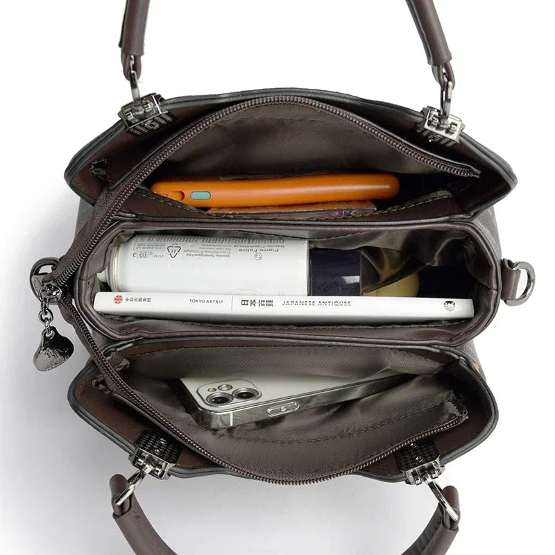 Sac à main effet crocodile – Élégance classique